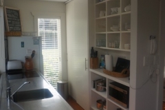 Oneroa Beachfront Cottage Beach Kitchen and Bench