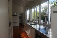 Oneroa Beachfront Cottage Beach kitchen