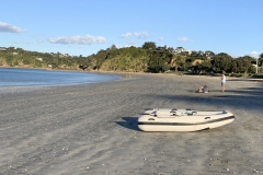 Oneroa Beachfront Cottage Beach low-tide Oneroa Beach